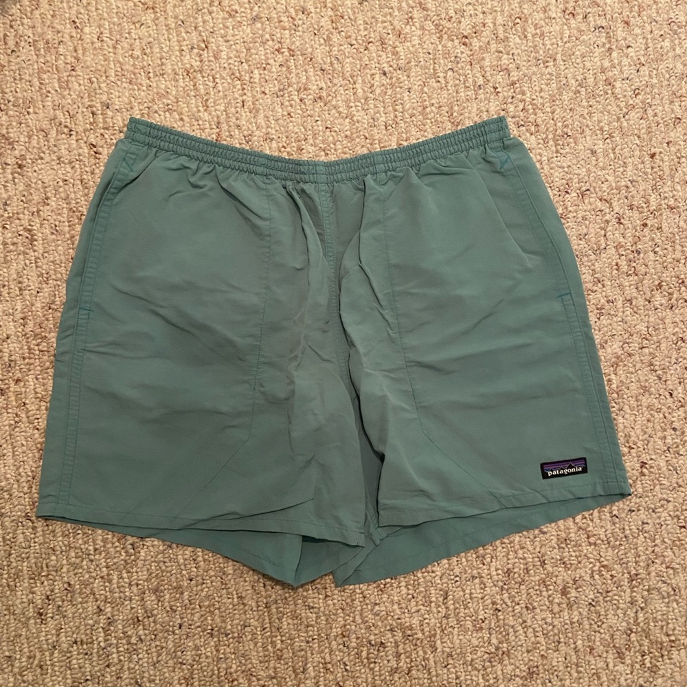 Men’s Patagonia Shorts, Size Large. Teal color.